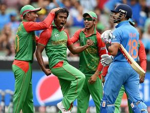 India thrash Bangladesh to reach World Cup semi-final