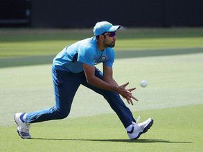 Pics: What Dhoni, Kohli are doing ahead of World Cup semi-final against Australia