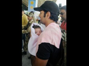 PHOTO: MS Dhoni with his little daughter Ziva at Ranchi airport