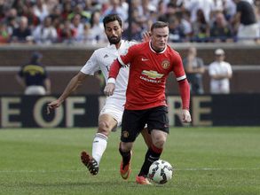 Manchester United crush Manchester City 4-2 in English Premier League