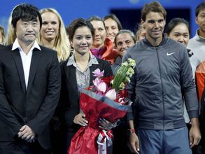 Retired Chinese tennis star Li Na in race for Laureus award