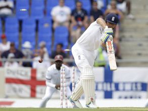 Michael Vaughan, Boycott criticise England's openers