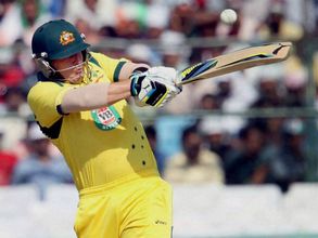 Aaron Finch leaves hospital after rib injury