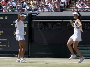 Leander Paes and Sania Mirza in Wimbledon final