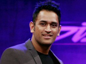 Dhoni named world's 9th most marketable star, beats Ronaldo, Messi