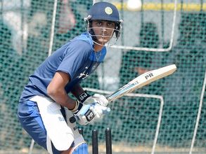 Axar Patel shines on rain-hit 3rd day; India A lead by 157 runs