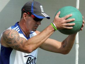 Kevin Pietersen's omission helping England, says Andrew Strauss