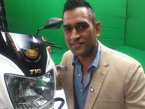 Why Captain Cool Dhoni engaged in Twitter war, challenged former England cricketer