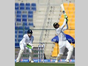 Shoaib Malik retires from Test cricket, collects golden duck in final innings