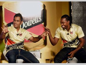 When Chris Gayle mimicked MS Dhoni's helicopter shot