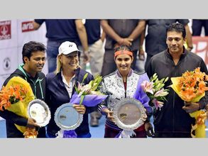 Sania-Mahesh team prevails over Paes-Navratilova pair