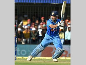 India captain MS Dhoni to play golf in US