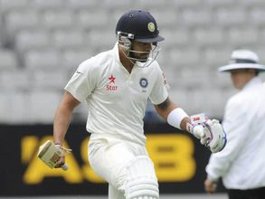 Virat Kohli gets furious at Australian umpire for wrong decision