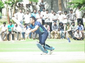 MS Dhoni top-scores but Jharkhand lose to Gujarat