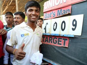World record 1000-plus scorer Pranav Dhanawade felicitated