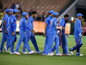 3rd T20I: History beckons MS Dhoni and Team India in Sydney
