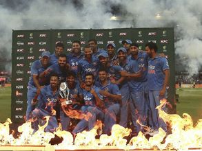 Team India should retain same playing XI in WT20: Sunil Gavaskar