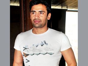 Wrestler Sangram Singh to fight Robbie E in 