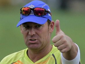 Spin legend Shane Warne bitten by anaconda on TV show