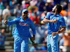Difficult to bring in Mohammed Shami in place of Nehra or Bumrah: MS Dhoni