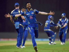 IPL 2016: Mumbai Indians thrash Royal Challengers Bangalore