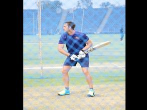 IPL9: MS Dhoni shares first image of practice session with new team Rising Pune Supergiants