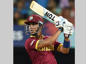 Video: Chris Gayle, Dwayne Bravo go top-less, dance after WI beat India