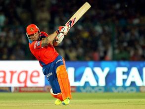 IPL 2016: Gujarat Lions thrash Mumbai Indians by 6 wkts to qualify for Play-Offs