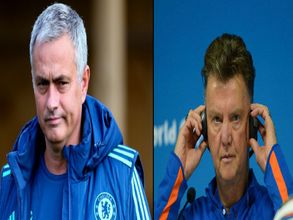 Mourinho makes peace with Charlton on Manchester United visit