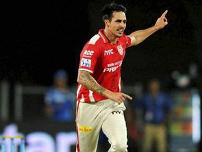 IPL 2016: Axed and 'fired up' Mitchell Johnson 'hits' Glenn Maxwell