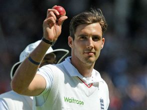 Headingley Test: Steven Finn wins out in race for final England spot against Sri Lanka