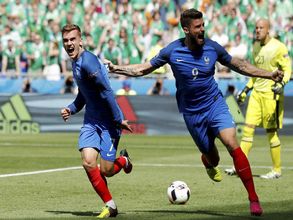 Griezmann's double strike sends France into Euro 2016 quarters