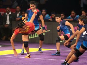 Women's Kabaddi Challenge: Red-hot Firebirds trounce Ice Divas 25-12