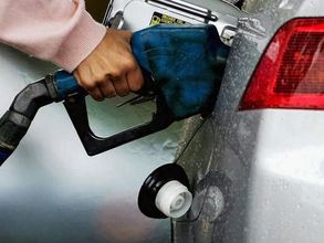 News Flash: VAT on petrol cut down by 5% in Goa