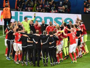 Twitterati hail Wales as they beat Belgium to reach Euro 2016 semi-final