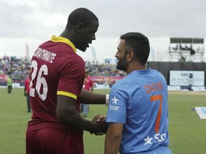40-minute TV 'technical delay' costs India T20I series?