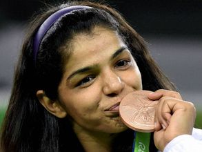 Rio Olympics: 5 records set by India's bronze medallist Sakshi Malik