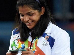 Photos: Sakshi Malik celebrates her historic bronze at Rio Olympics 2016