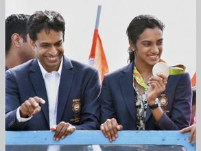 Gopichand an example of excellent teacher: Narendra Modi