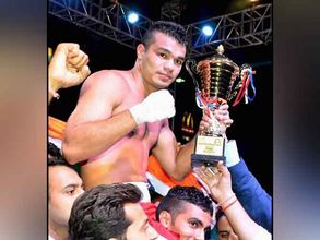 Boxer Vikas Krishan enters Rio Olympics pre-quarterfinals, beats US pugilist 3-0