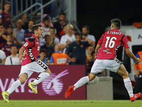 La Liga: Minnow Alaves upset FC Barcelona 2-1