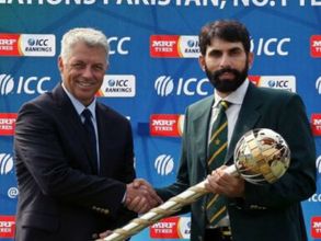 Misbah-ul-Haq receives ICC Test Championship mace in Lahore