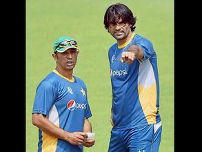 PCB keen to re-appoint Azhar Mahmood as bowling coach