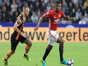Antonio Valencia doubtful starter in Manchester derby