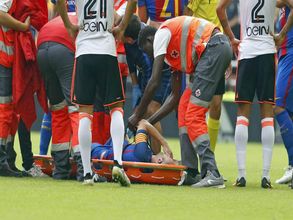 Andres Iniesta out for six to eight weeks after suffering knee ligament injury