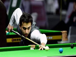 Pankaj leads star cast in Cue Masters League