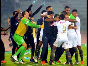 ISL 3: NorthEast United edge Pune City 1-0, keep semi-final hopes alive