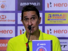 We can manage without Forlan: Mumbai coach Guimaraes