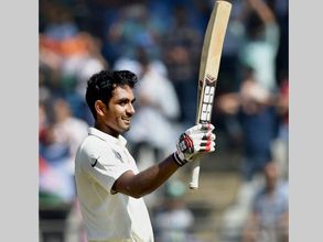 4th Test: Jayant Yadav leaves his father 'speechless'