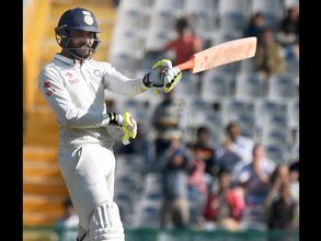 Virender Sehwag asks Ravindra Jadeja to use knife in sword style to cut birthday cake
